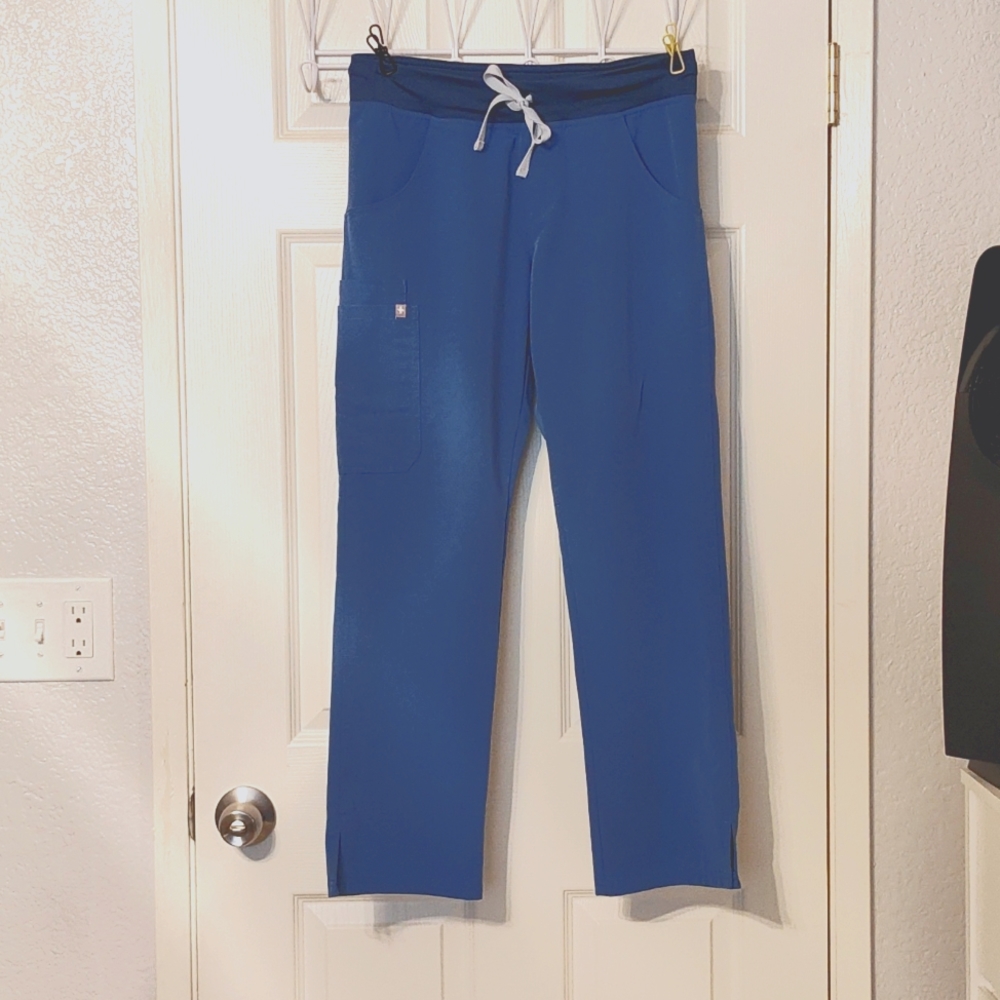 Figs Kade scrub pants